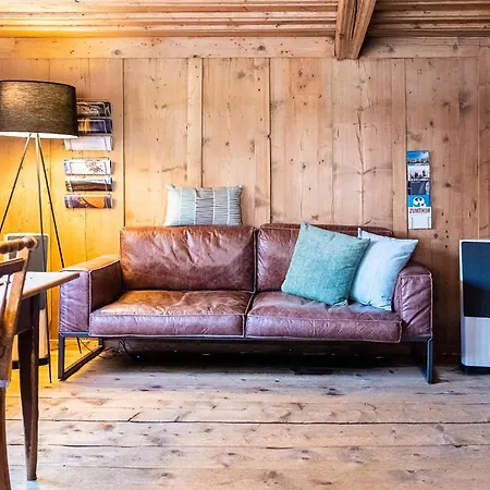 Alpenlodge Tgesa Surrein Giassa10 公寓 塞德龙